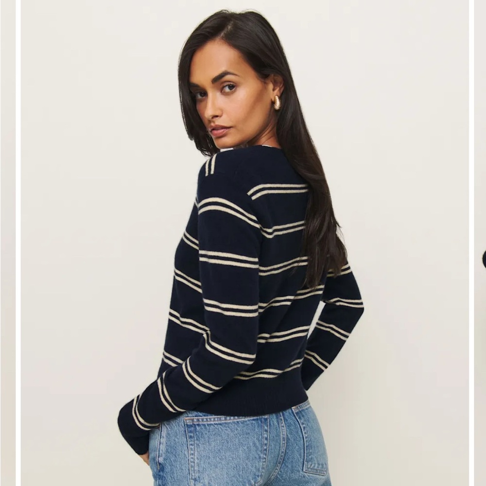 Reformation Dana Cashmere Crew Sweater Blue - Size M